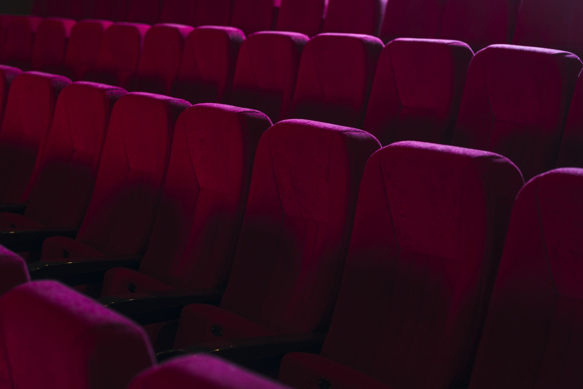 Charytatywna wystawa Fundacji Mam Marzenie w Kinie Zorza