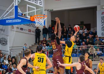 Derby Podkarpacia dla Sokoła! Łańcut pokonuje Resovię w 1. lidze koszykówki [ZDJĘCIA]