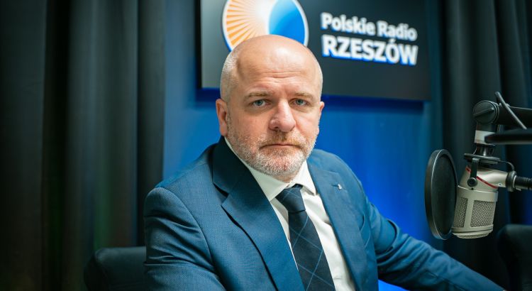 P. Kowal: Mamy do czynienia z wojną nowej generacji