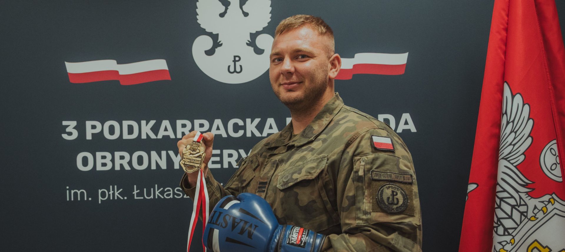 Żołnierz z Rzeszowa mistrzem Polski w kickboxingu. Sukces st. kaprala z podkarpackiej brygady