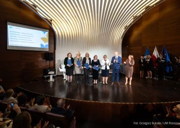 Dzień Edukacji Narodowej w Rzeszowie. 88 nauczycieli z nagrodami [ZDJĘCIA]