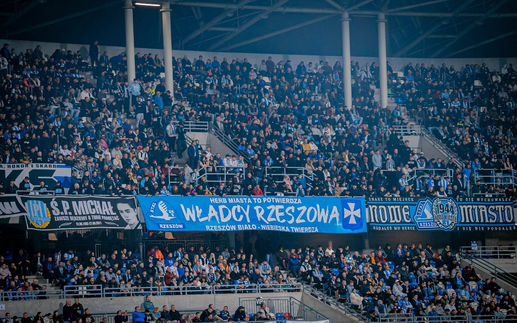 Stal Rzeszów bez wsparcia kibiców w Krakowie. Wisła ukarana przez PZPN