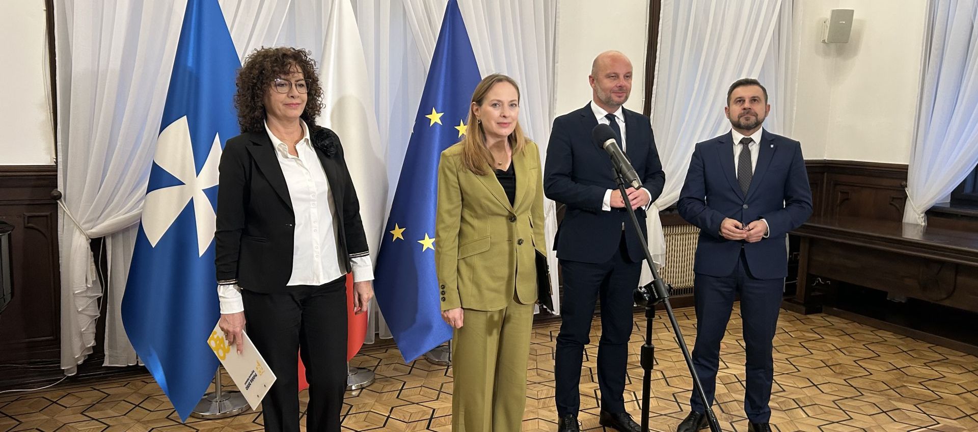 Miliony dla Rzeszowa na rozwój transportu miejskiego [ZDJĘCIA]