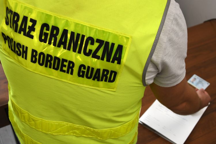 32-letni Ukrainiec skazany i deportowany z Polski. Miał fałszywe dokumenty