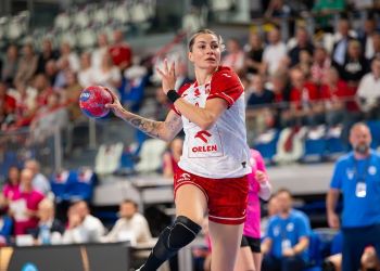 Zwycięstwo polskich piłkarek ręcznych w Mielcu [ZDJĘCIA]