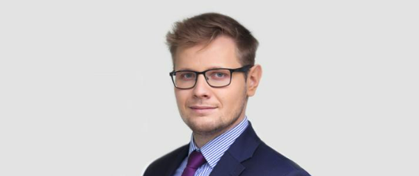 Prokuratura oskarża Michała Wosia o przekroczenie uprawnień. Chodzi o 25 mln zł z Funduszu Sprawiedliwości