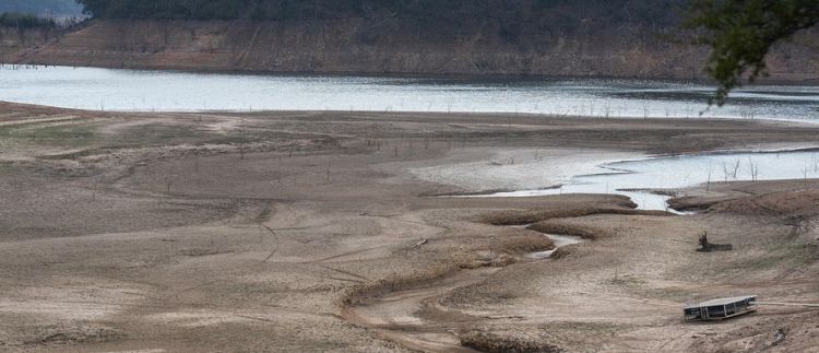 Susza hydrologiczna na Podkarpaciu. Niski poziom wód m.in. w rejonie Wisły