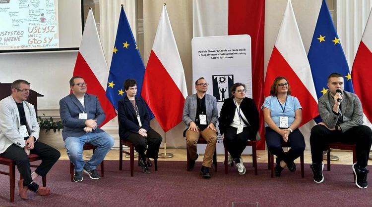 „Usłysz nasze głosy”. Konferencja self-adwokatów w Rzeszowie