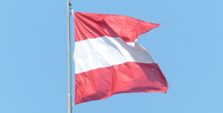 UE/ Źródła: 19. pakiet sankcji przeciw Rosji blokuje Austria w związku ze sprawą banku Raiffeisen 1 - Polskie Radio Rzeszów UE/ Źródła: 19. pakiet sankcji przeciw Rosji blokuje Austria w związku ze sprawą banku Raiffeisen