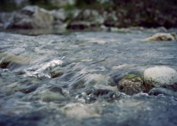 Turysta z Węgier porwany przez potok, odnaleziono ciało