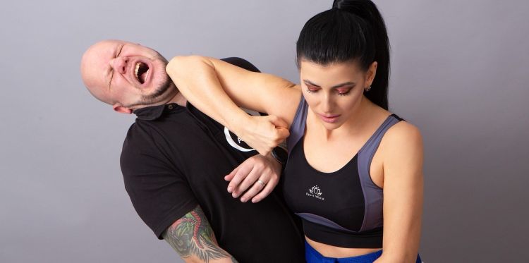 Starosta jarosławski zaprasza mieszkanki powiatu na bezpłatne zajęcia z samoobrony