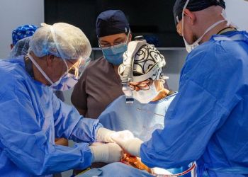 Kanadyjscy lekarze pomagają w szpitalu w Łucku, m.in. w rekonstrukcji twarzy rannych żołnierzy