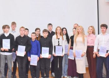 Konkurs „Wiejskie Storytime” w Ropczycach rozstrzygnięty. Uczniowie pokazali siłę regionalnej gwary