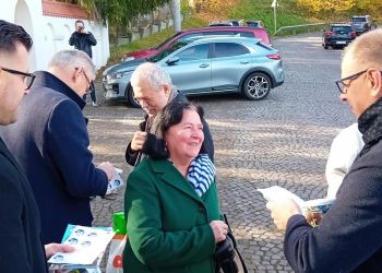 Kwesta w Przemyślu: mieszkańcy zbierają na ratowanie zabytkowych nagrobków