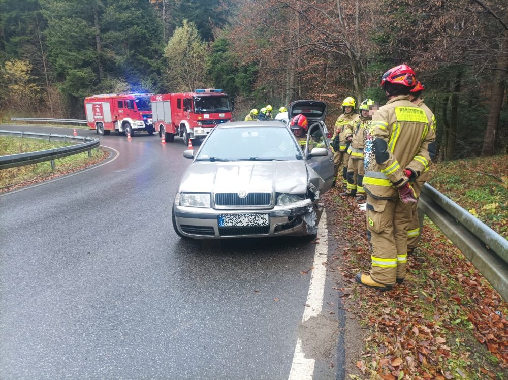 Wypadek w Przysietnicy na drodze do Izdebek. Obowiązuje ruch wahadłowy