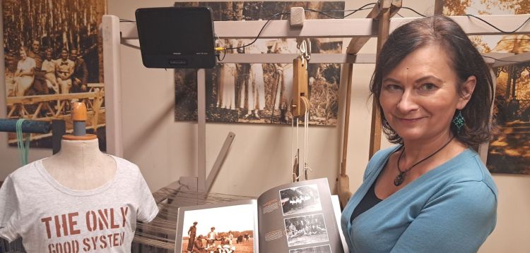 „Powróćmy jak za dawnych lat” – wystawa w Gminnym Ośrodku Kultury i Czytelnictwa w Rakszawie [ZDJĘCIA]