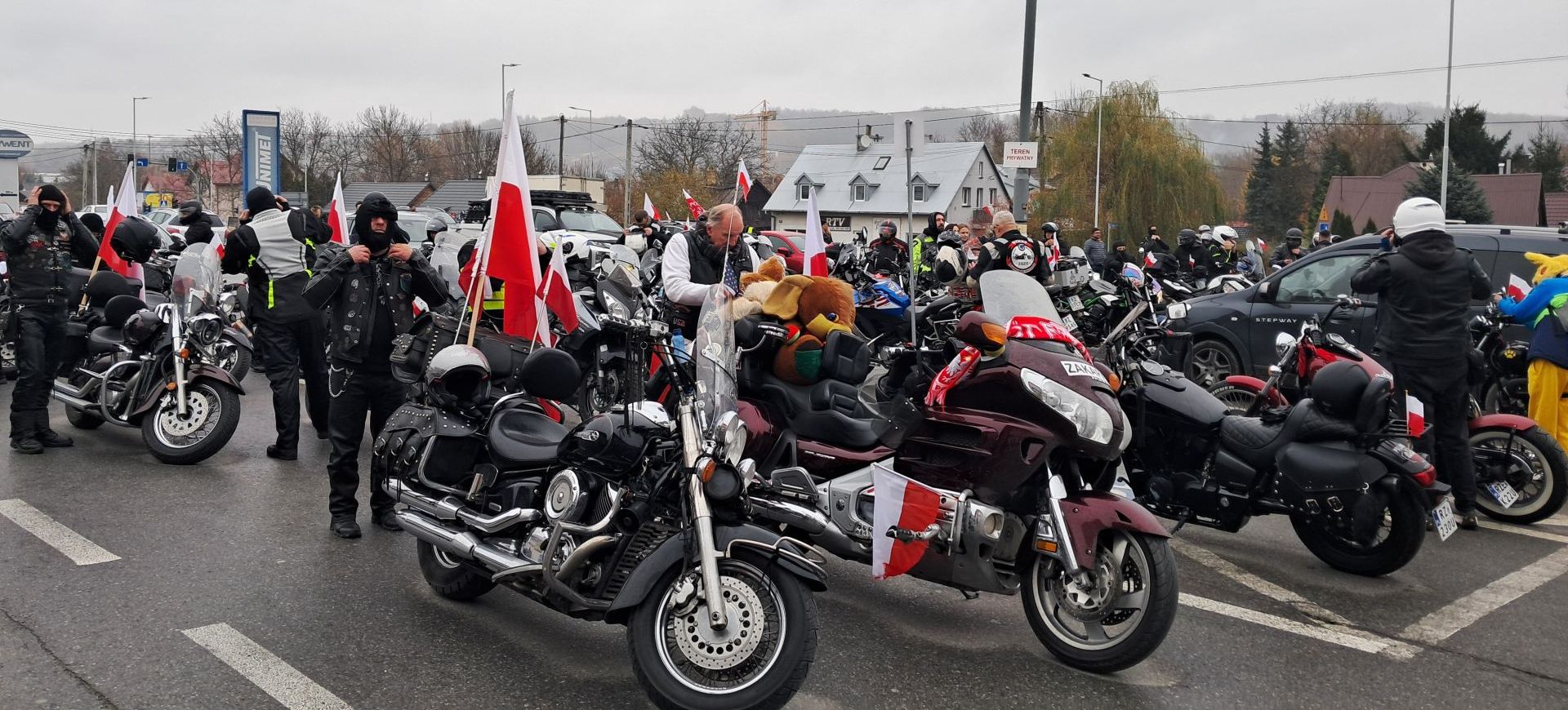 Motoparada Niepodległości przejechała przez gminę Tyczyn [ZDJĘCIA, WIDEO]
