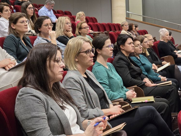 Samorządy uczą się nowoczesnej gospodarki odpadami i wykorzystania wód opadowych 1 - Polskie Radio Rzeszów Samorządy uczą się nowoczesnej gospodarki odpadami i wykorzystania wód opadowych