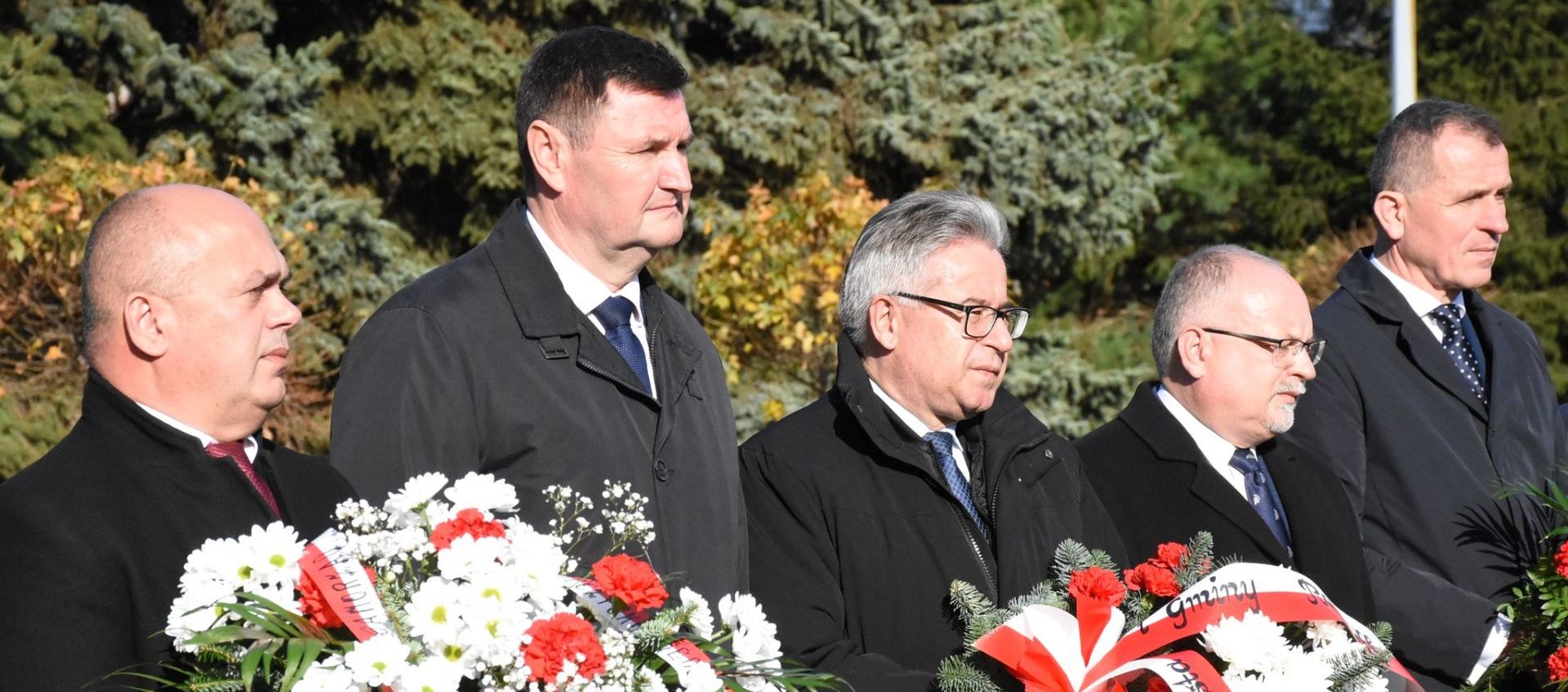 W Ropczycach odsłonięto obelisk upamiętniający ofiary Rabacji Galicyjskiej [ZDJĘCIA]