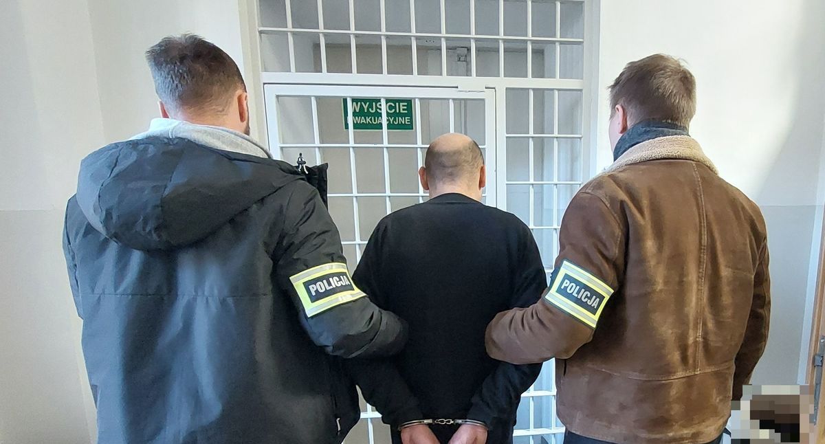 Dwukrotnie ugodził brata nożem. 46-latek trafił do aresztu 7 - Polskie Radio Rzeszów Dwukrotnie ugodził brata nożem. 46-latek trafił do aresztu
