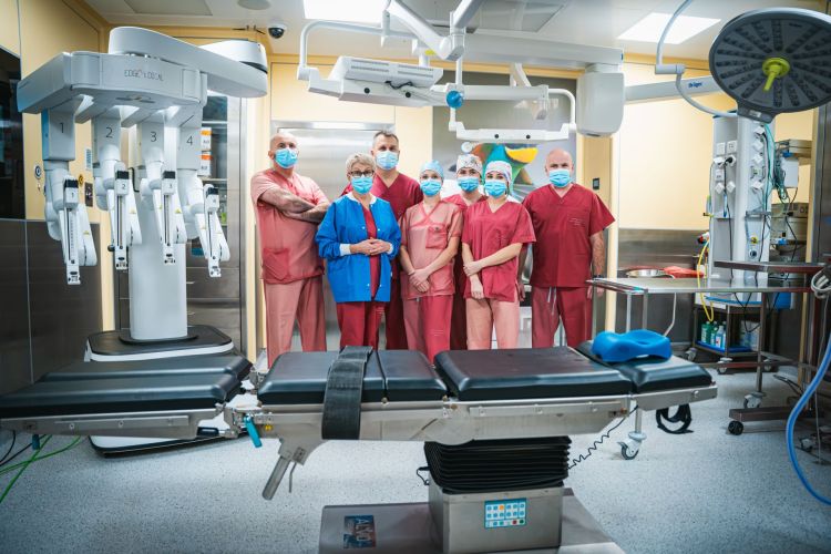 Nowoczesny robot chirurgiczny w Szpitalu Miejskim w Rzeszowie. Pierwsze zabiegi już w grudniu