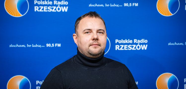 Świąteczna pomoc od serca – Sławomir Wróbel o Mikołajkach dla rzeszowskich domów dziecka