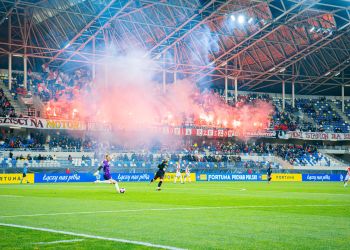 Po siedmiu meczach bez zwycięstwa Resovia zwalnia trenera