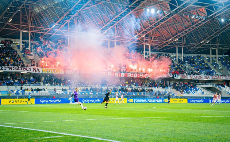 Po siedmiu meczach bez zwycięstwa Resovia zwalnia trenera 1 - Polskie Radio Rzeszów Po siedmiu meczach bez zwycięstwa Resovia zwalnia trenera