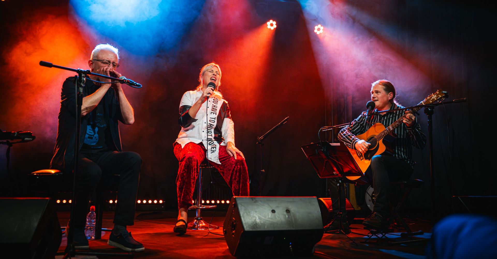 Koncert Acoustic Fly w Polskim Radiu Rzeszów [ZDJĘCIA, WIDEO]