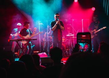 Koncert zespołu KREM w Radiu Rzeszów. Laureaci Breakout Days na naszej scenie [ZDJĘCIA]