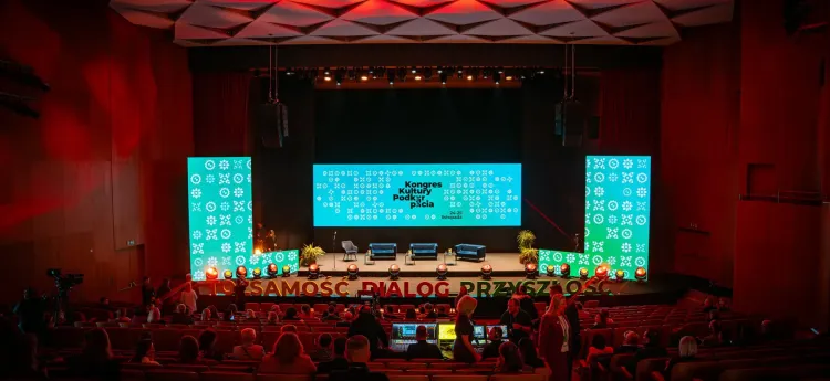 Drugi dzień Kongresu Kultury Podkarpacia. Przed uczestnikami 14 warsztatów 1 - Polskie Radio Rzeszów Drugi dzień Kongresu Kultury Podkarpacia. Przed uczestnikami 14 warsztatów