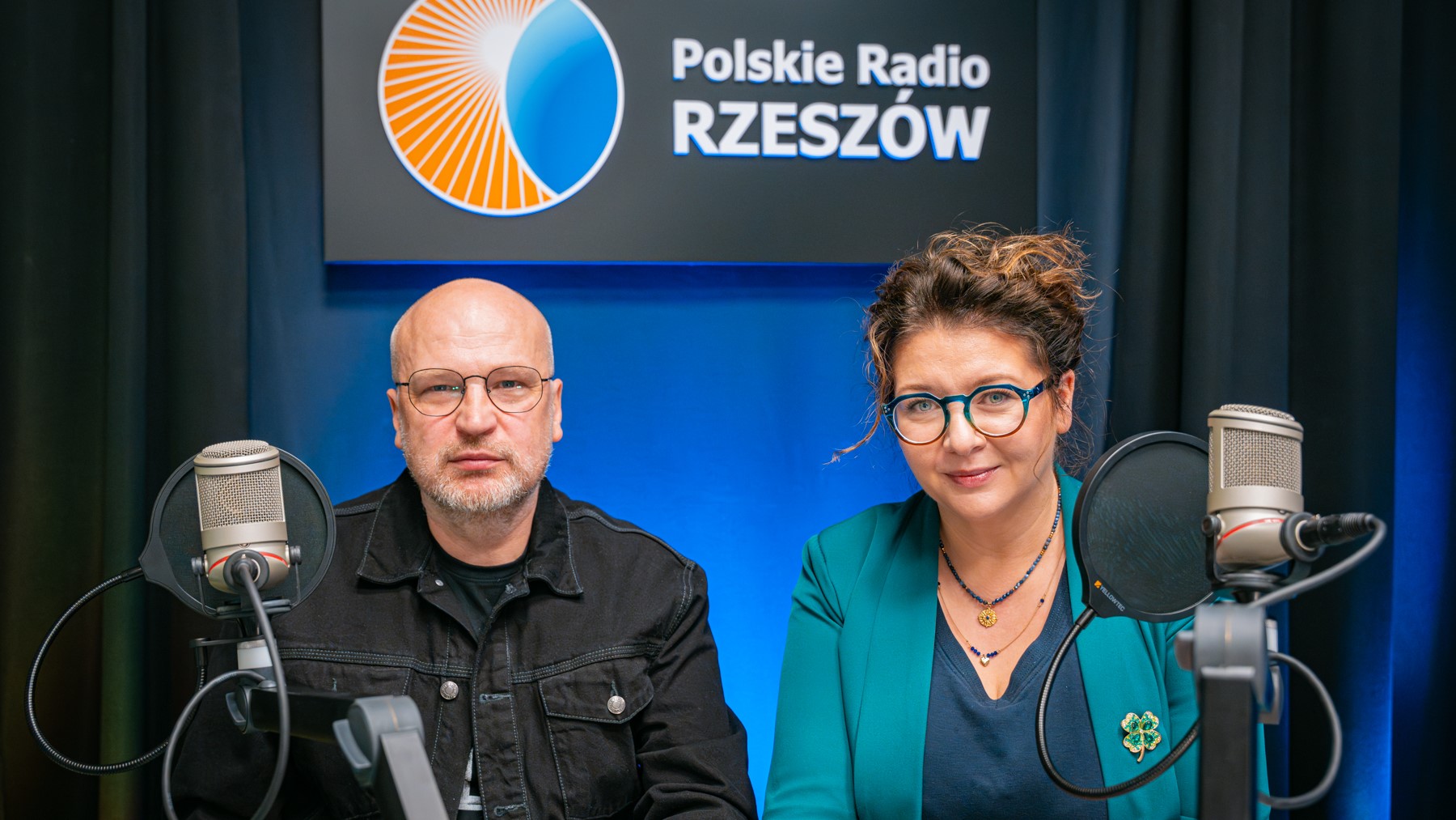 „Dialog z Beksińskim” – Wyjątkowy wernisarz w Łące