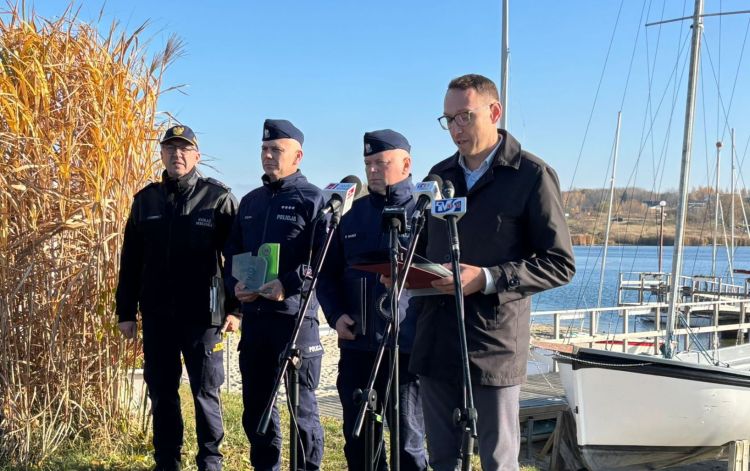 Tarnobrzeg inwestuje w bezpieczeństwo. Nowy sprzęt i bon ciepłowniczy dla mieszkańców [ZDJĘCIA]