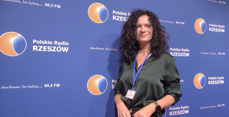 Wspólne śpiewanie, spotkania. Jak świętujemy odzyskanie niepodległości? 1 - Polskie Radio Rzeszów Wspólne śpiewanie, spotkania. Jak świętujemy odzyskanie niepodległości?