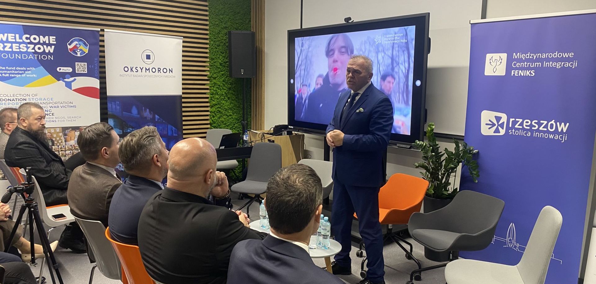 Debata na temat zagrożeń związanych z rosyjską dezinformacją [ZDJĘCIA]