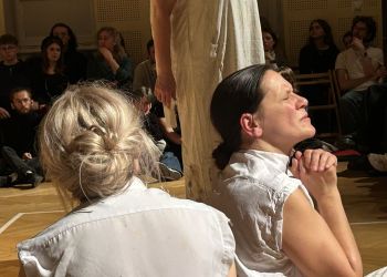 Spektakl „Pokój mojego dzieciństwa” w hołdzie Marii Stangret-Kantor [ZDJĘCIA]