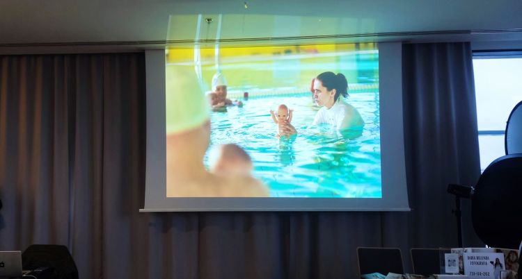 Targi Fundacji „U Położnych” – rodzice noworodków po raz ósmy mogli skorzystać z bezpłatnych konsultacji [ZDJĘCIA]