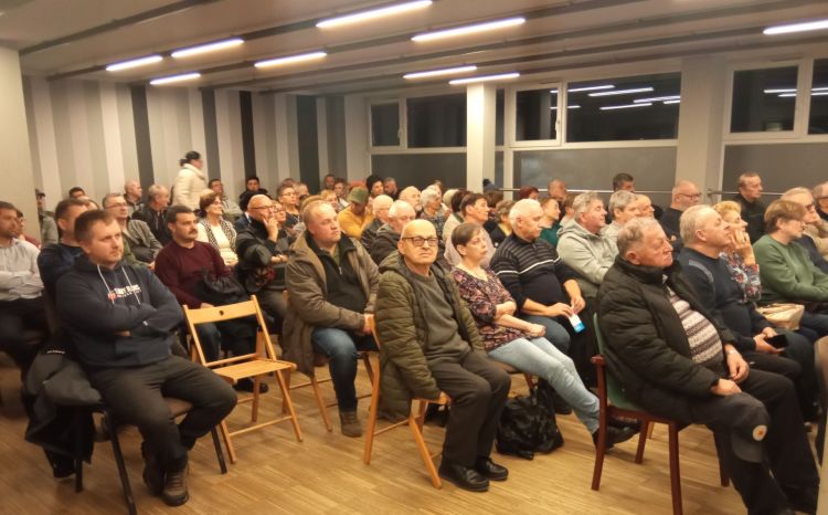 Chmielów chce się odłączyć od Nowej Dęby