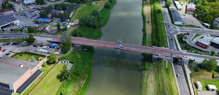 Przywrócono ruch dwukierunkowy na moście im. Ryszarda Siwca w Przemyślu 1 - Polskie Radio Rzeszów Przywrócono ruch dwukierunkowy na moście im. Ryszarda Siwca w Przemyślu