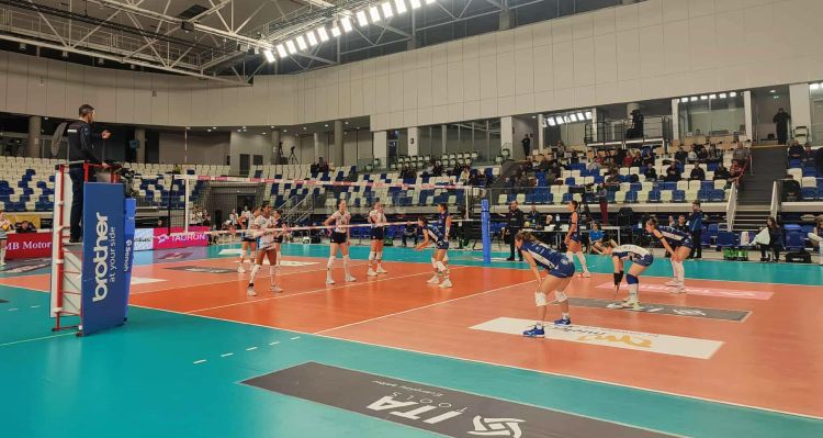 Wyczekiwane zwycięstwo siatkarek Ita Tools Stali Mielec [ZDJĘCIA]