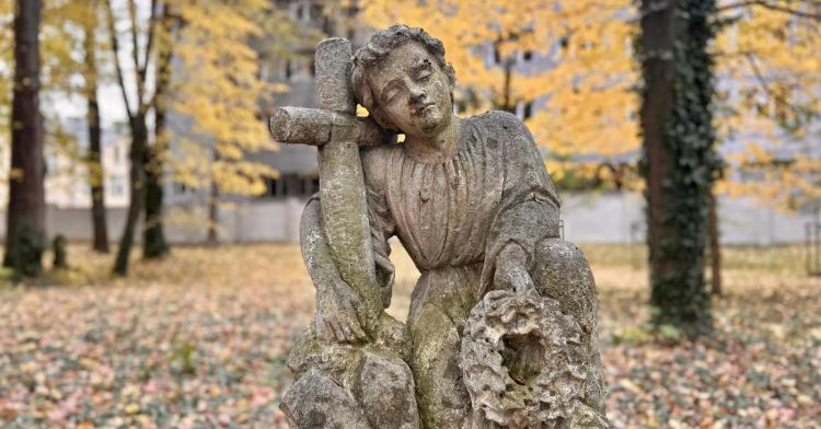 Rekordowe kwesty w regionie na rzecz ratowania zabytkowych nekropolii