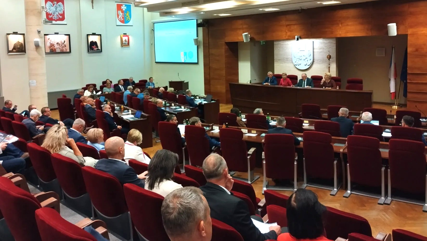 Rekordowy plan budżetu województwa na 2026 rok. Marszałek zapowiada inwestycje za ponad 1,49 mld zł