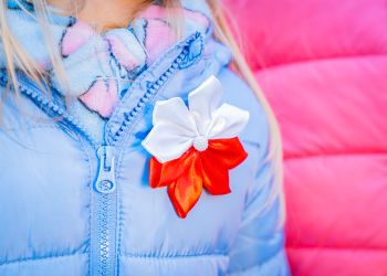 W Jaśle dzieci przygotowały biało-czerwone kotyliony w ramach akcji „Polska na Tak”