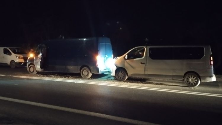 Zderzenie trzech samochodów w pow. strzyżowskim