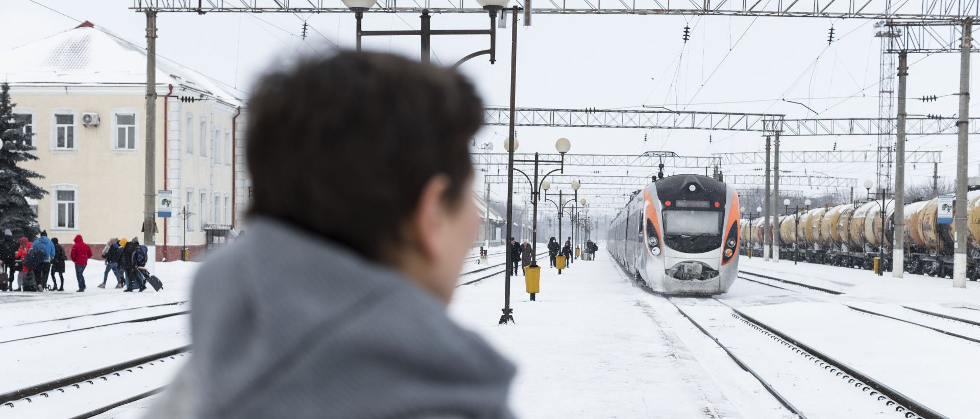 Silne opady śniegu powodują utrudnienia kolejowe na Podkarpaciu
