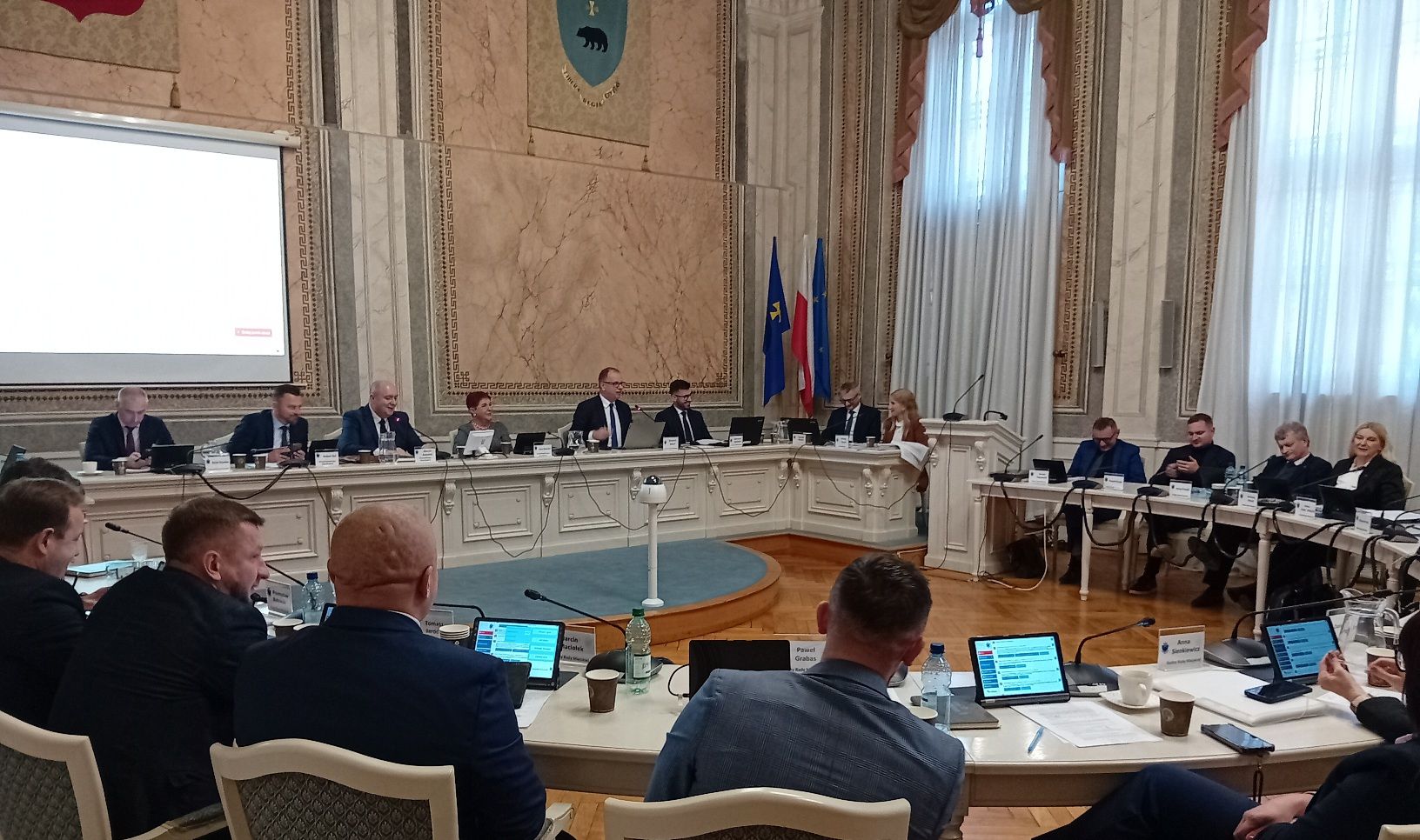 Budżet Przemyśla na 2026 rok został uchwalony 8 - Polskie Radio Rzeszów Budżet Przemyśla na 2026 rok został uchwalony