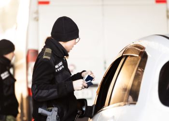 Podrobione stemple w paszporcie odkryte w Korczowej. Ukrainka ukarana i zawrócona