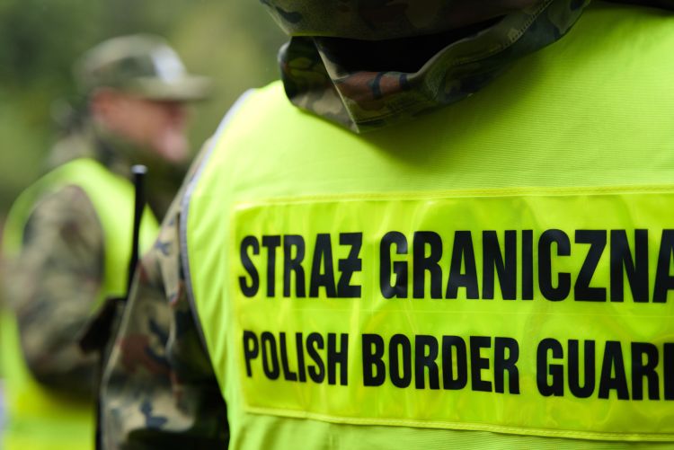 Kontrole Straży Granicznej u&nbsp;rolników i&nbsp;budowlańców. Czterech Kolumbijczyków musi opuścić Polskę