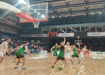 Szczęśliwa wygrana koszykarzy Opteam Energia Polska Resovii