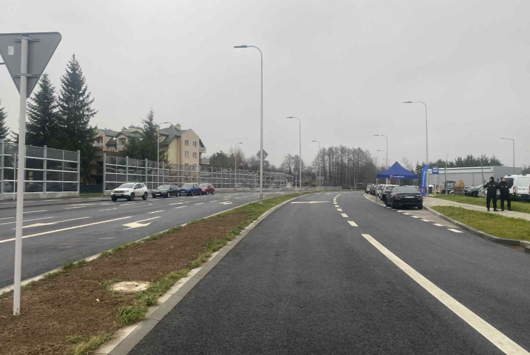 Nowy łącznik alei Krzyżanowskiego z ulicą Wieniawskiego otwarty - Polskie Radio Rzeszów